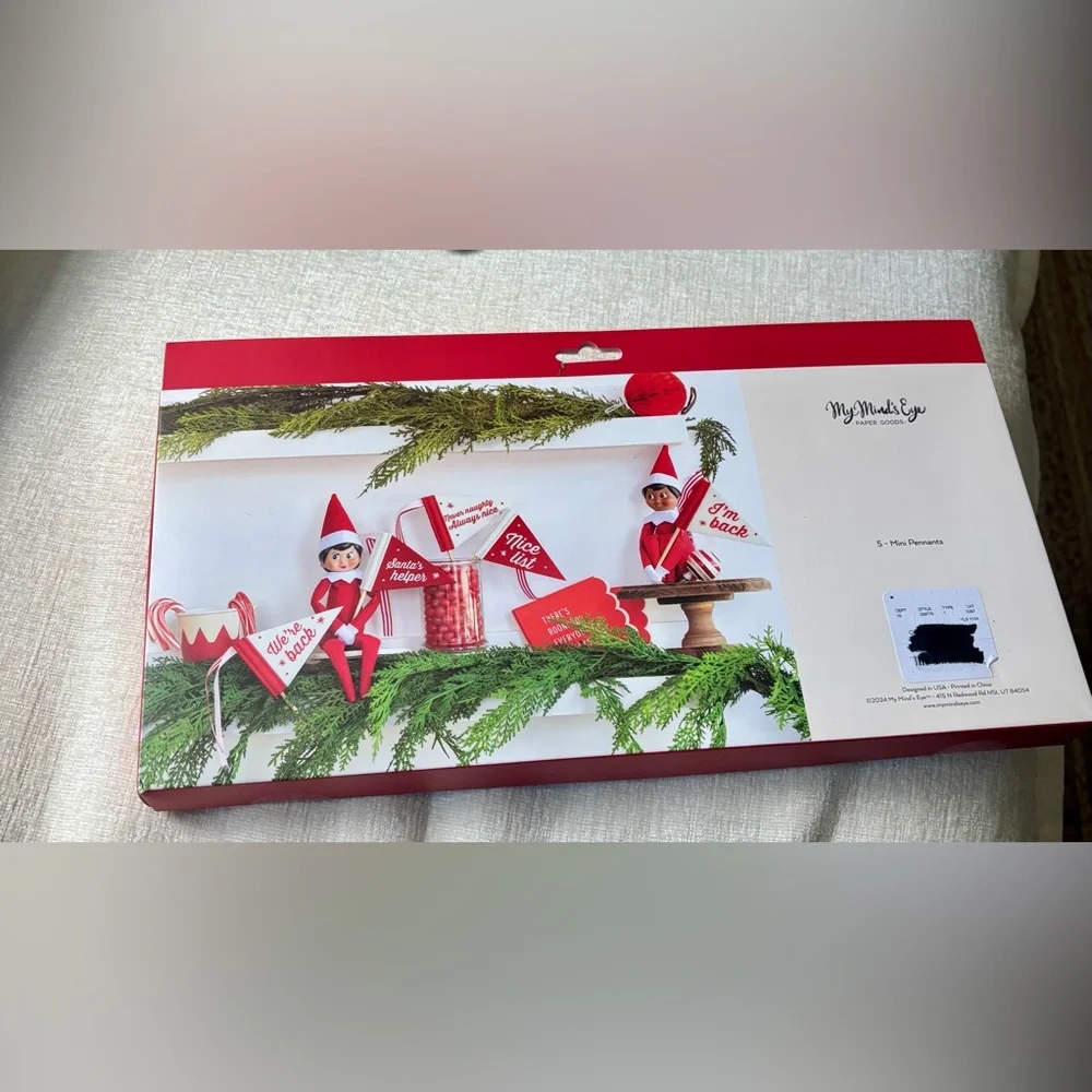 NWT Set of Elf Mini Felt Pennant Flags by My Mind's Eye.